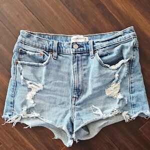 Abercrombie & Fitch Light Wash Distressed Denim Cutoff Shorts